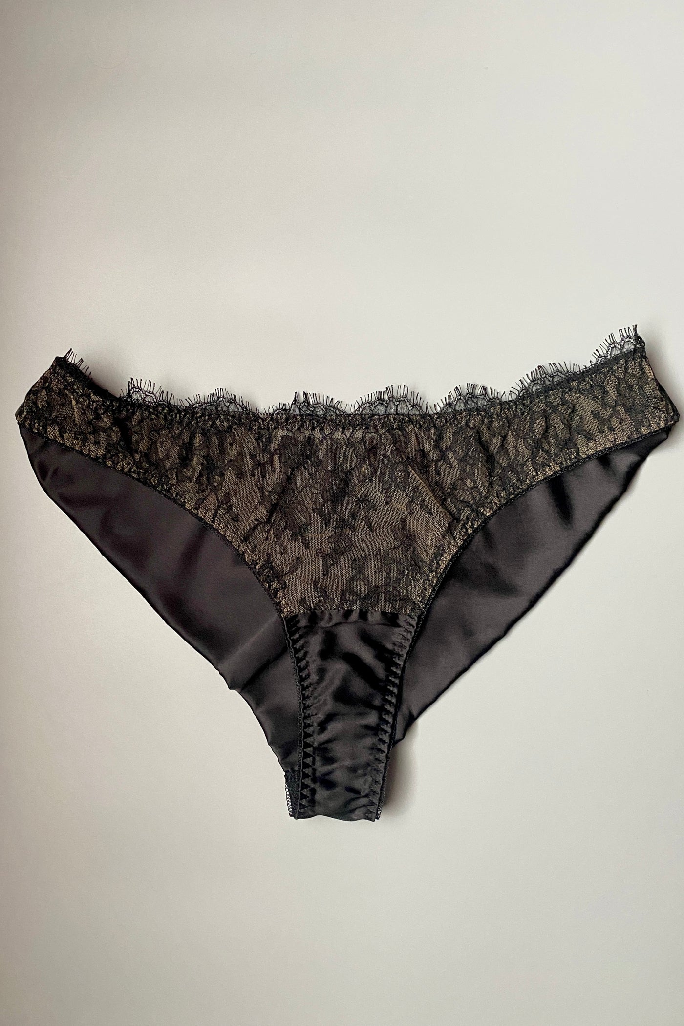 *Sale Bella Brief (Sample)