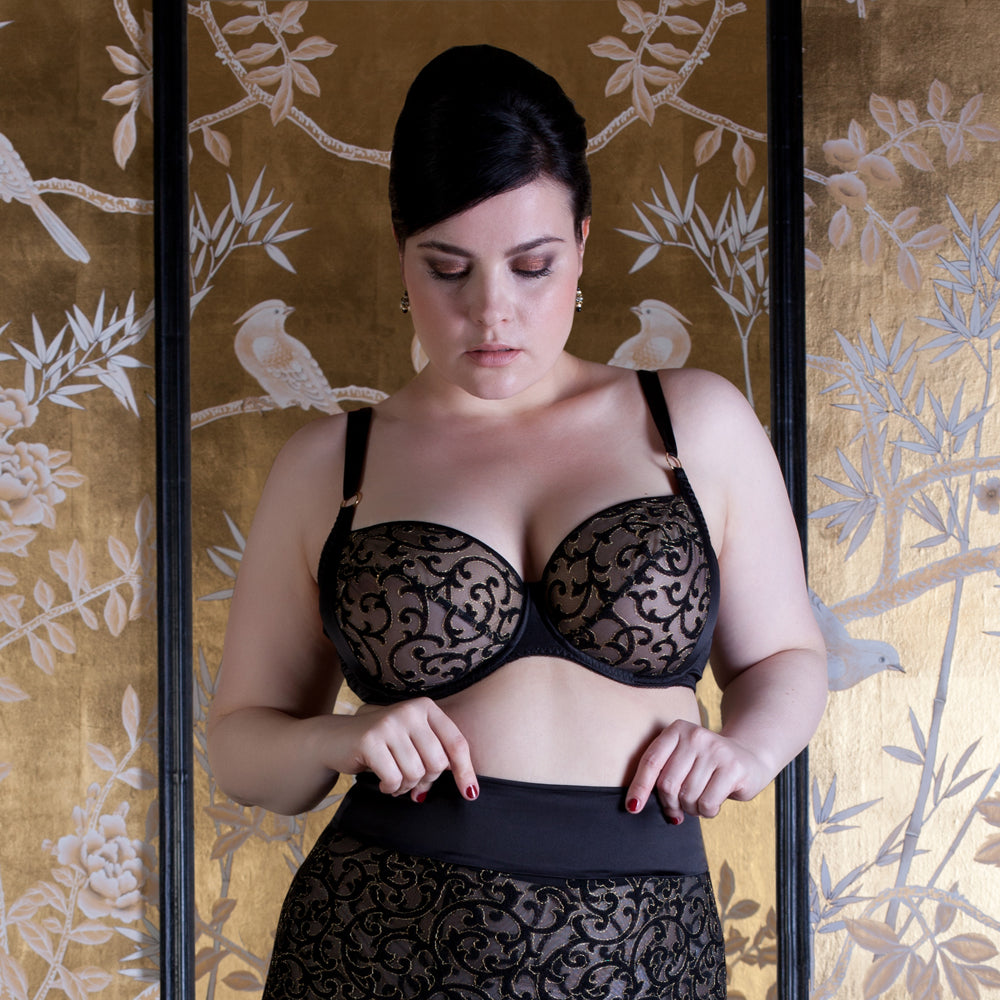 Luxury bra in black and gold embroidery in DD+ cup size