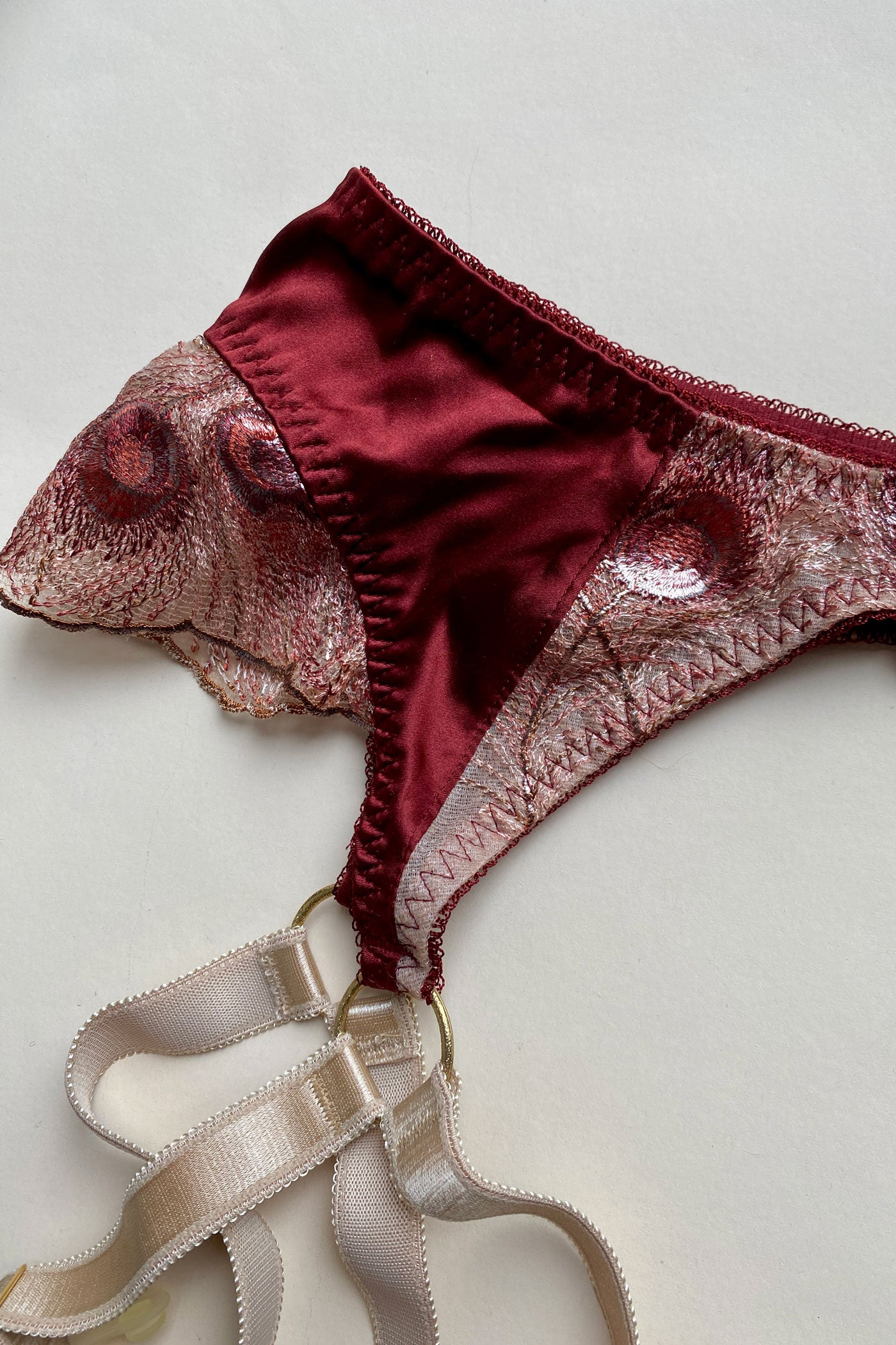 Sale Veronika Suspender (Sample)
