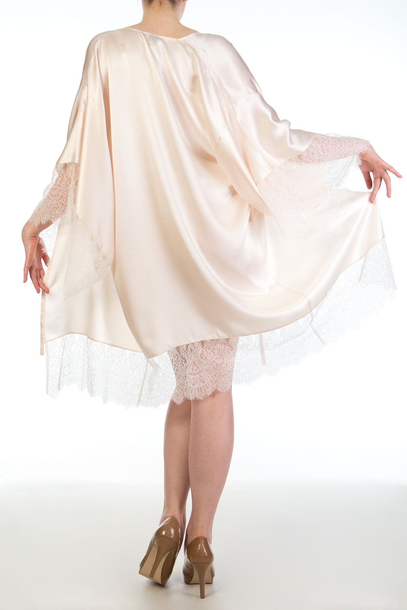 Cream silk dressing gown with ivory lace on hem and sleeves