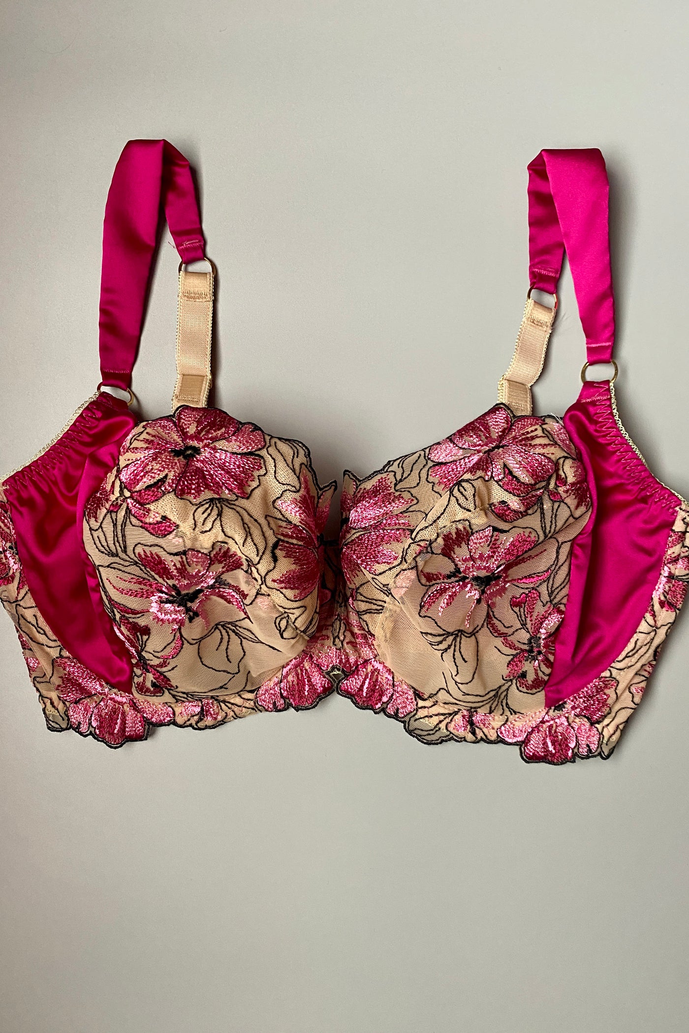 *Sale Azalea Test Bra (Sample)
