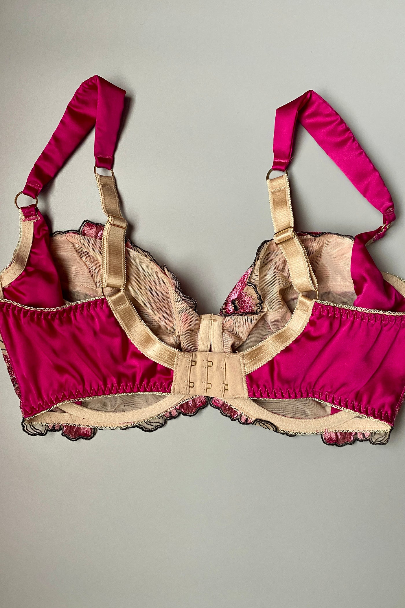 *Sale Azalea Test Bra (Sample)