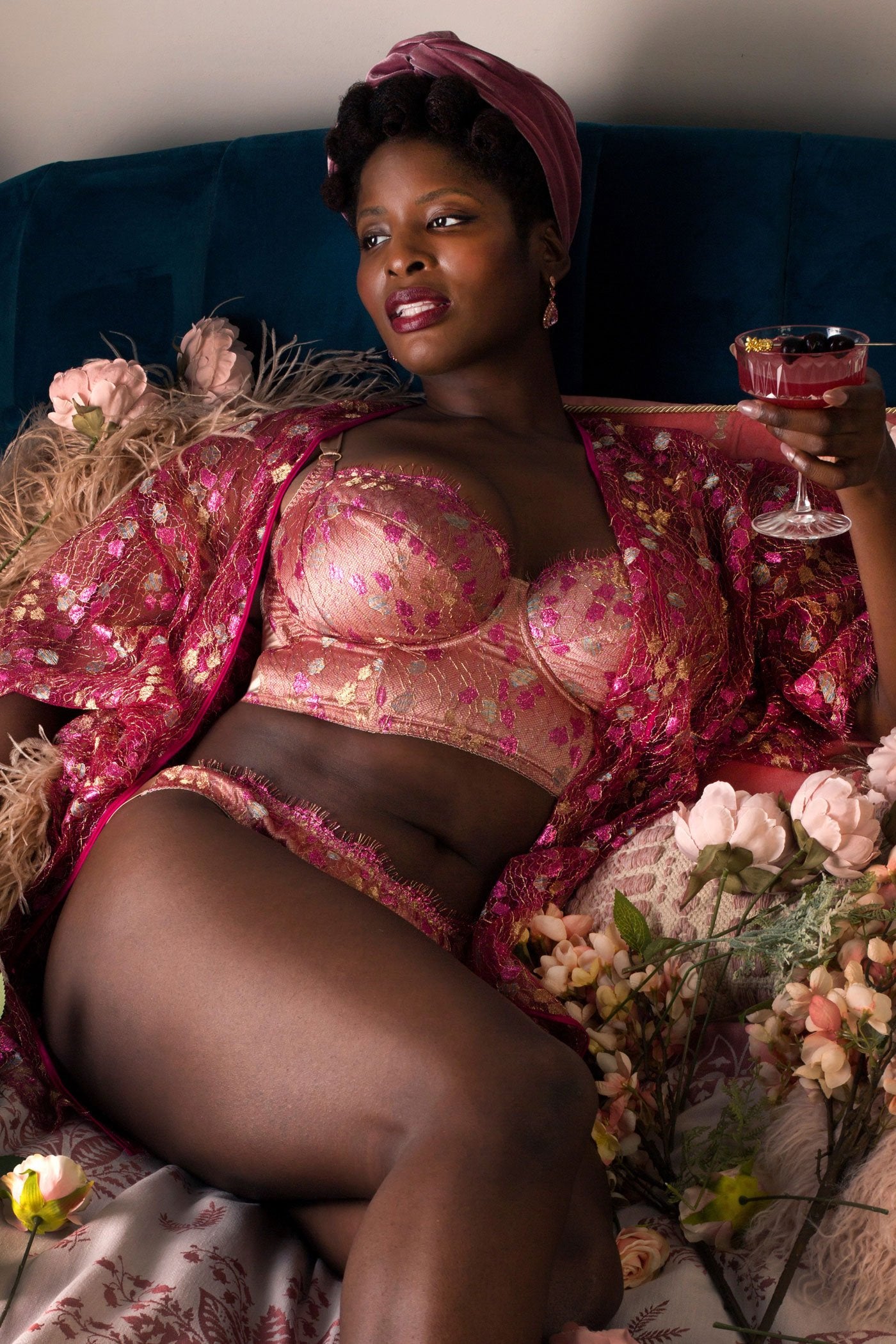 Luxury lingerie set with DD+ cup longline bra and sheer lace robe in metallic pink with silk lining and pink cocktail
